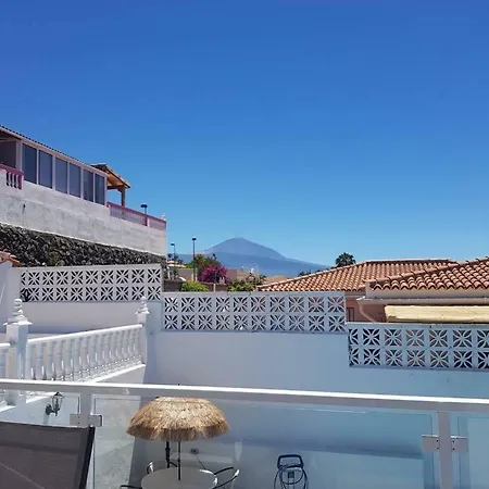 Exclusiva Entenerife Con Piscina Climatizada Hébergement de vacances El Sauzal